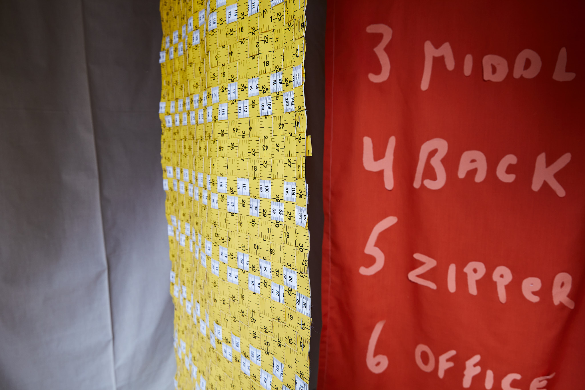 2506_JewishMTL_St-laurentVitrine_0238_Credit-LaurencePoirier